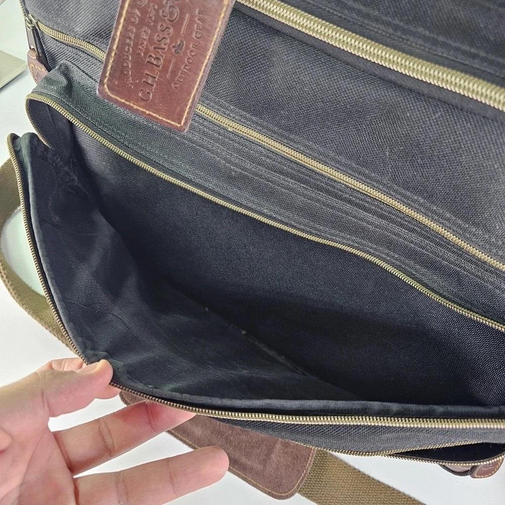 Vtg GH Bass Messenger Briefcase Shoulder Laptop Padded Leather Nylon Zip Case